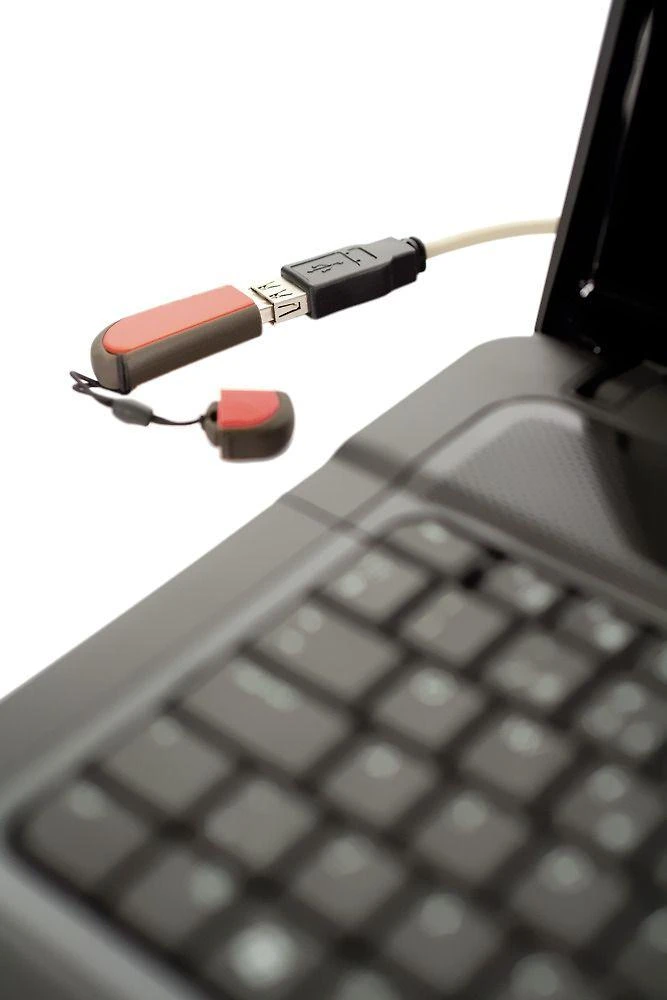 Kabelis DELTACO USB 2.0 ilgintuvas, kampinis, 0.2m / USB2-102A