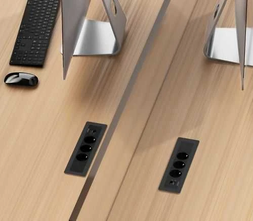 Įleidžiama maitinimo lizdo dėžutė DELTACO OFFICE, 3 lizdai, 1x21W A+C USB krovimas, GST18 / GT-1303 / 1902248