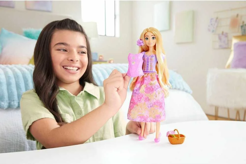 Mattel DISNEY PRINCESS SPIN and REVEAL Auksaplaukės siurprizų rinkinys (HTV86)
