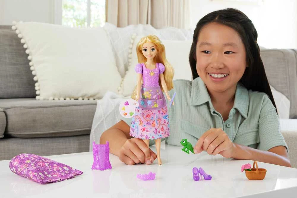 Mattel Lėlė Disney princesė Roszpunka 2in1 su aksesuarais