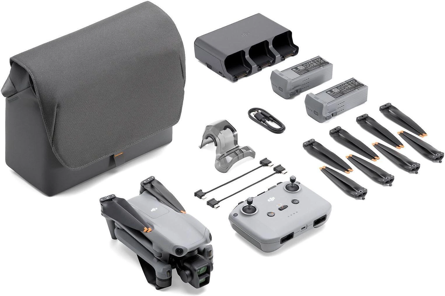 Dronas DJI Air 3 Fly More Combo su DJI RC-N2 valdymo pultu