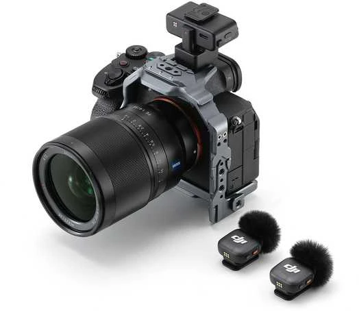 DJI Mic 3 (2 siųstuvai + 1 imtuvas + įkrovimo dėklas)