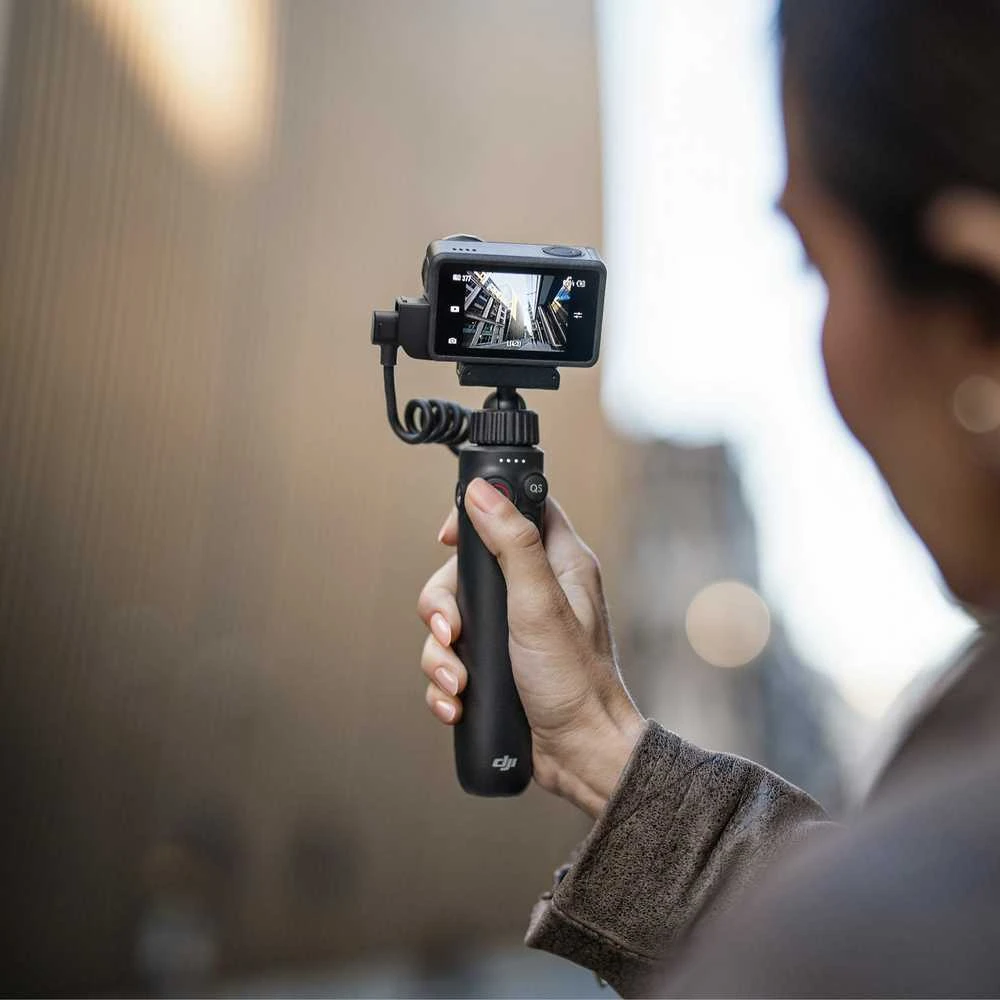DJI Osmo Action 5 Pro Adventure Combo