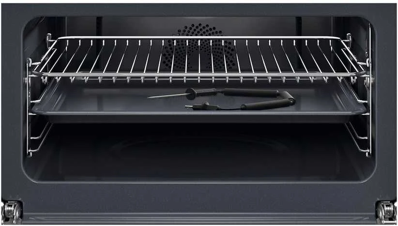 „Electrolux COM900CB 800 MealAssist CombiQuick“ kombinuota orkaitė, juoda