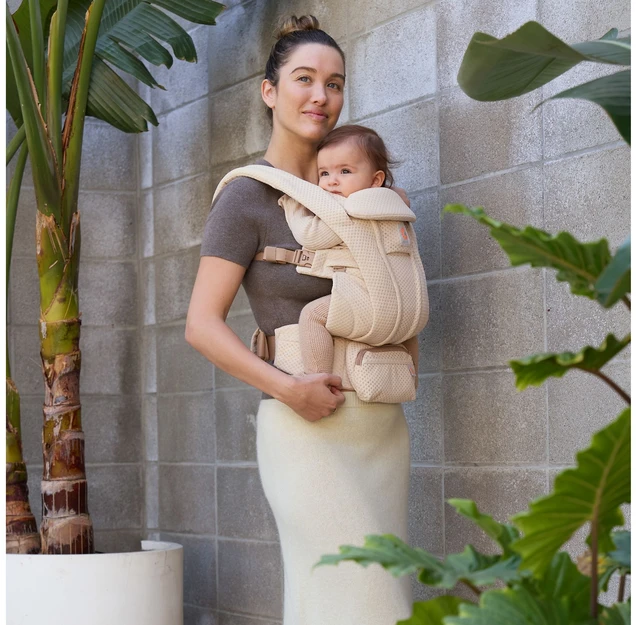 ERGOBABY OMNI DELUXE Mesh, Natural rusvai gelsvas