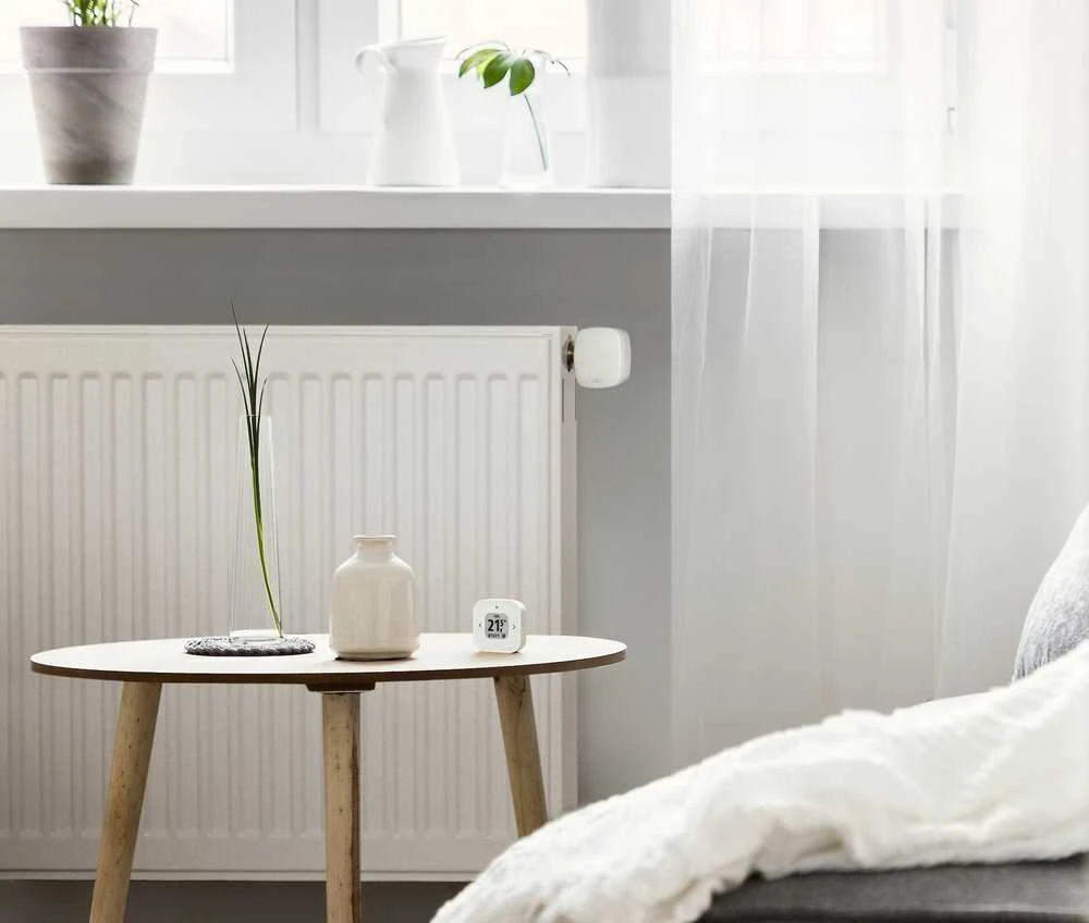 Eve Systems Eve Thermo Comfort Set – rinkinys, kuriame yra Eve Thermo ir Eve Thermo Control (Matter technologija)