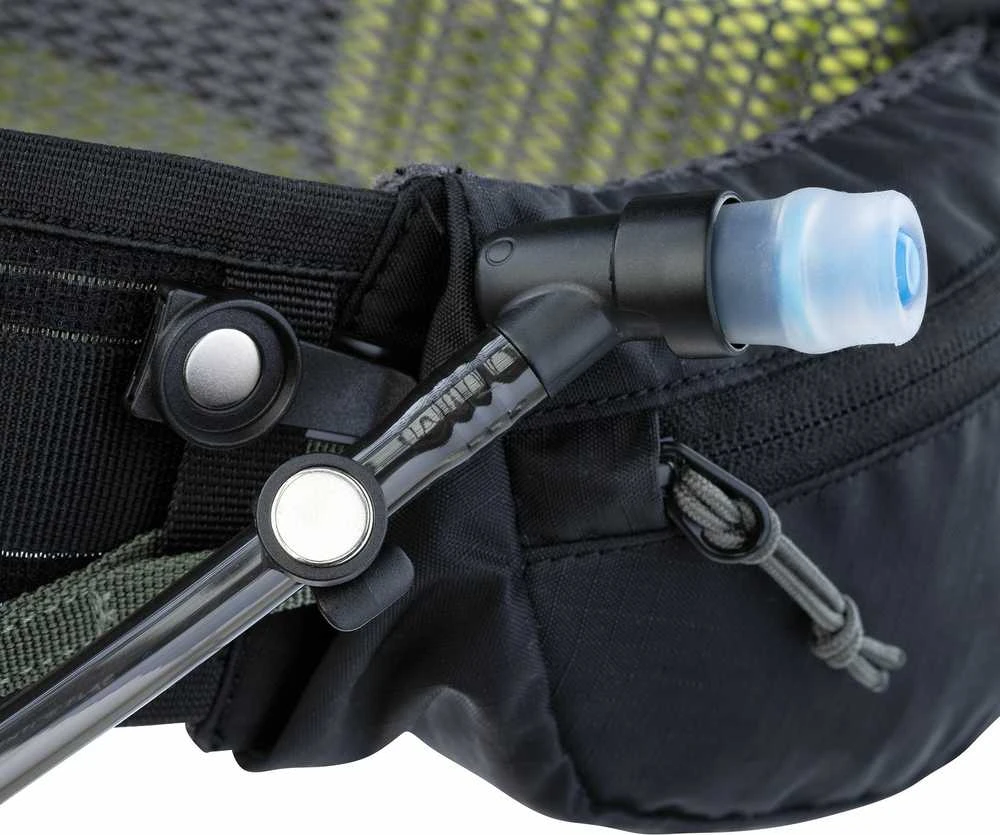 Evoc HIP PACK PRO 3 vyölaukku 1,5 l juomarakolla, musta