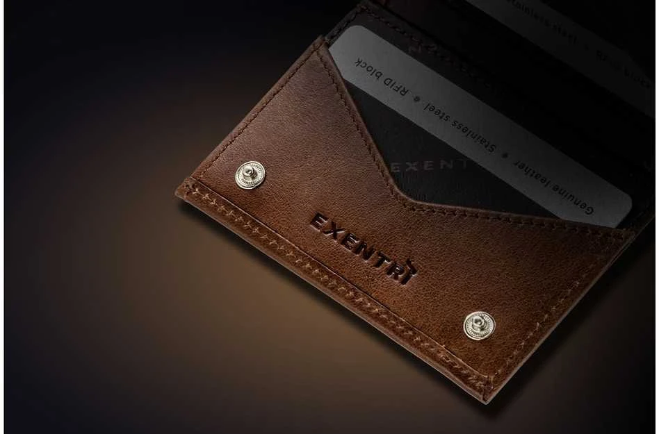 Exentri Miniwallet -lompakko, hasselpähkinä