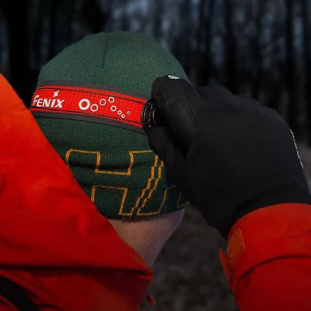 Žibintuvėlis Fenix HL32R-T, tamsiai mėlynos spalvos