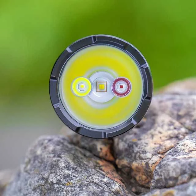 Žibintuvėlis myśliwska Fenix HT32