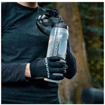 Gertuvė su laikikliu Fidlock Twist 800ml pilka