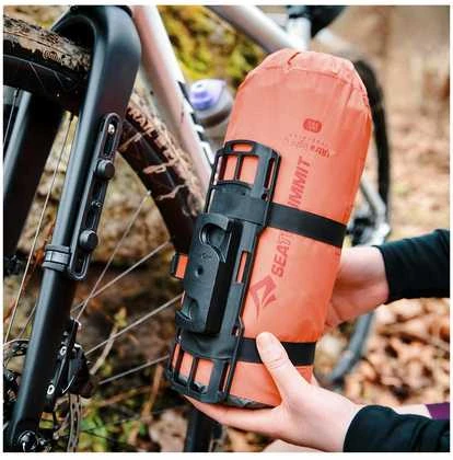 „Fidlock Twist Uni Connector XL“ tvirtinimo detalė