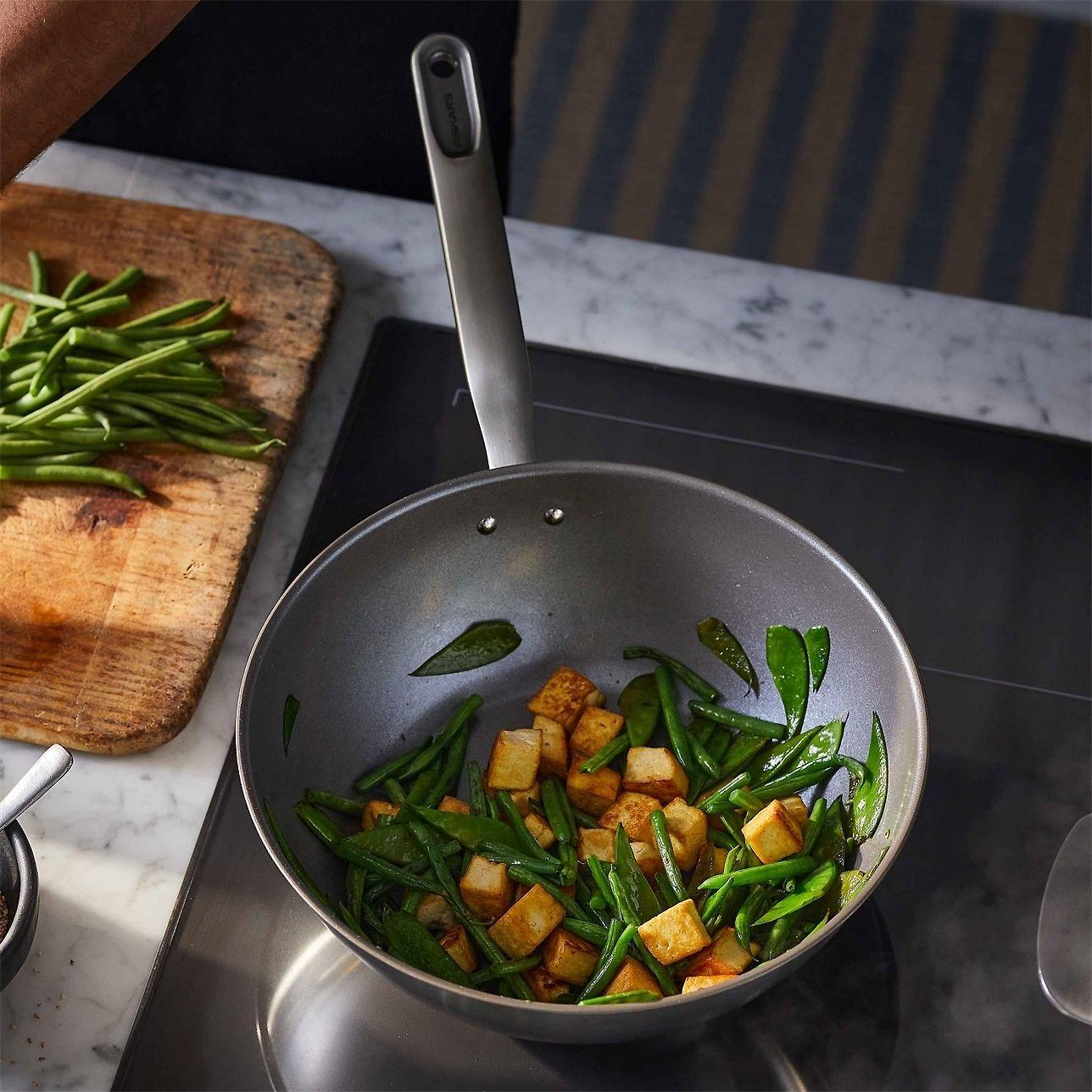 Fiskars All Steel keptuvė wok 28cm