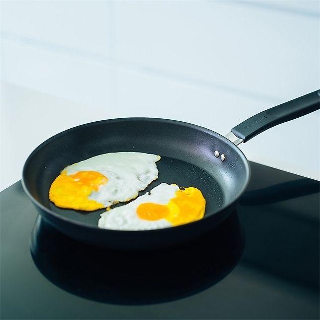 Keptuvė Fiskars Functional Form 24 cm 1026572