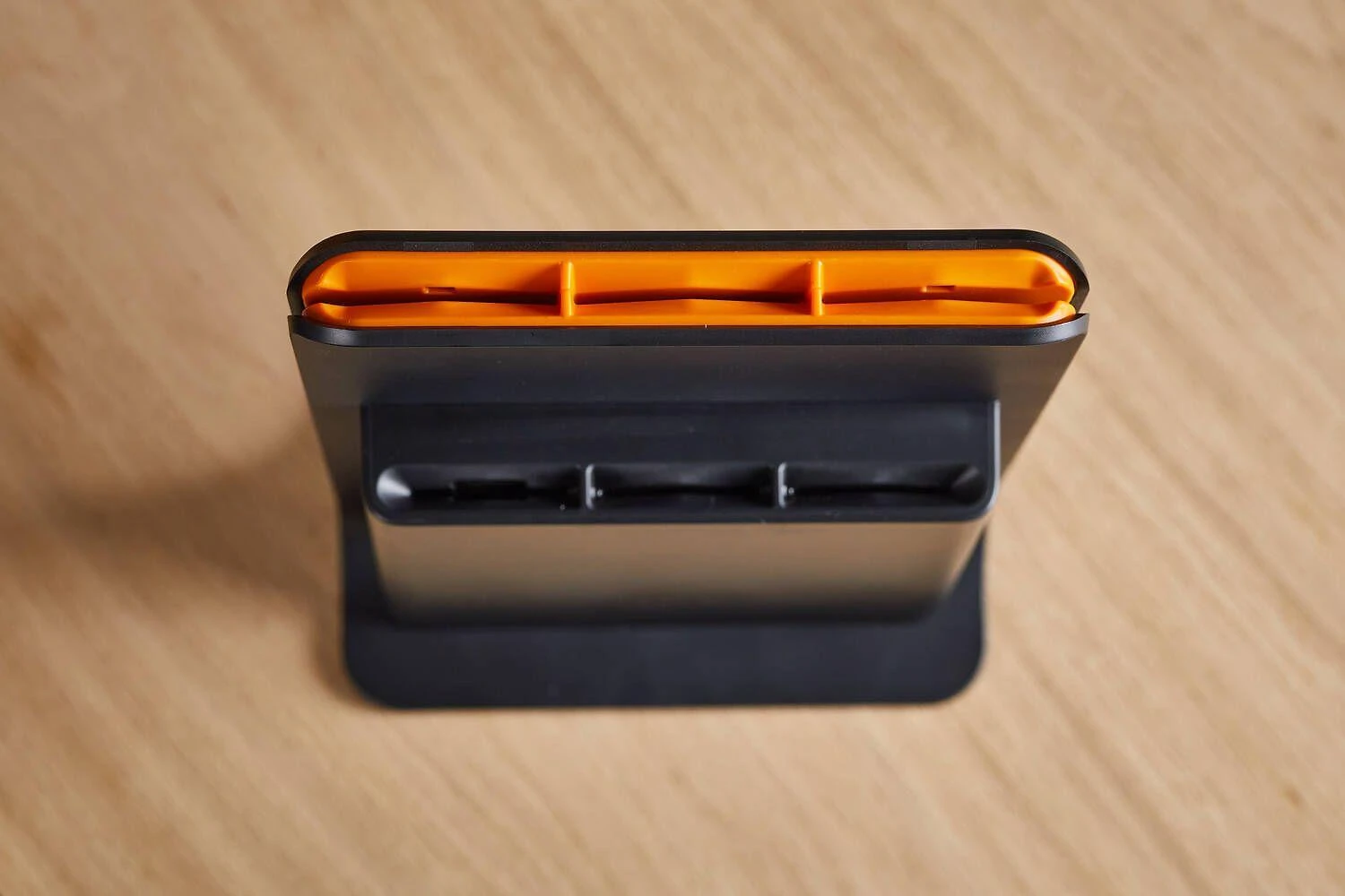 Fiskars Functional Form plastikinis peilių dėklas 5 peiliams