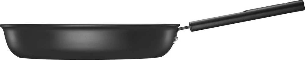 Fiskars Hard Face keptuvė 28cm