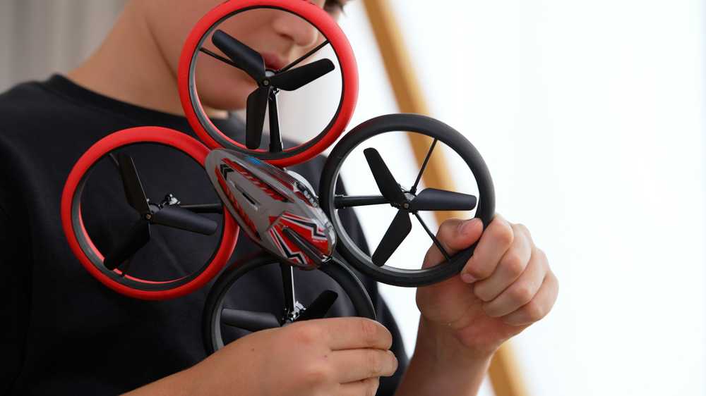 Silverlit FLYBOTIC Radijo bangomis valdomas dronas „Bumper Drone Lite“
