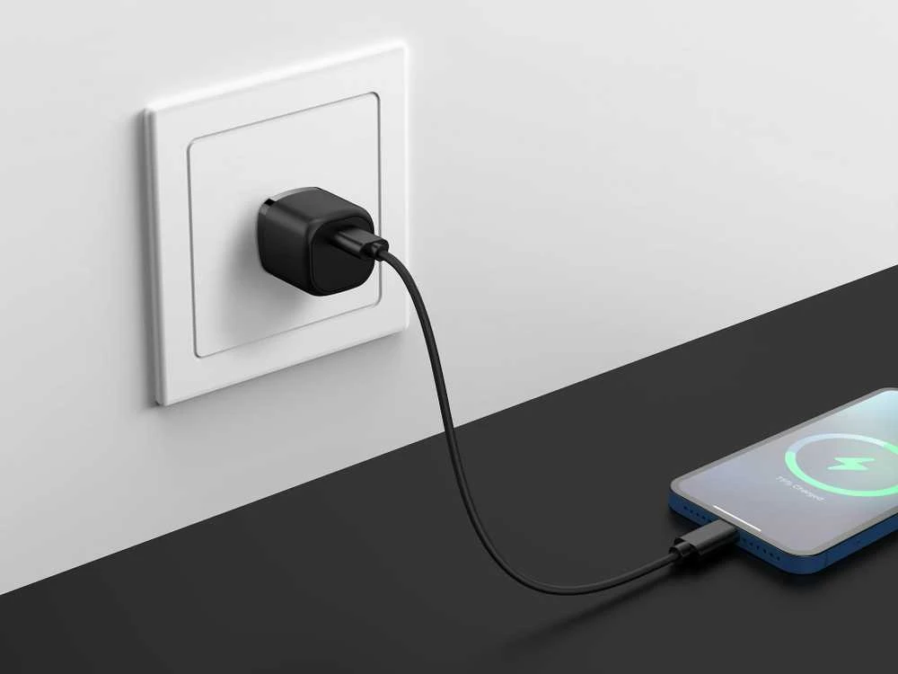 FoneKit Mini 20 W pikalaturi, USB-C, musta