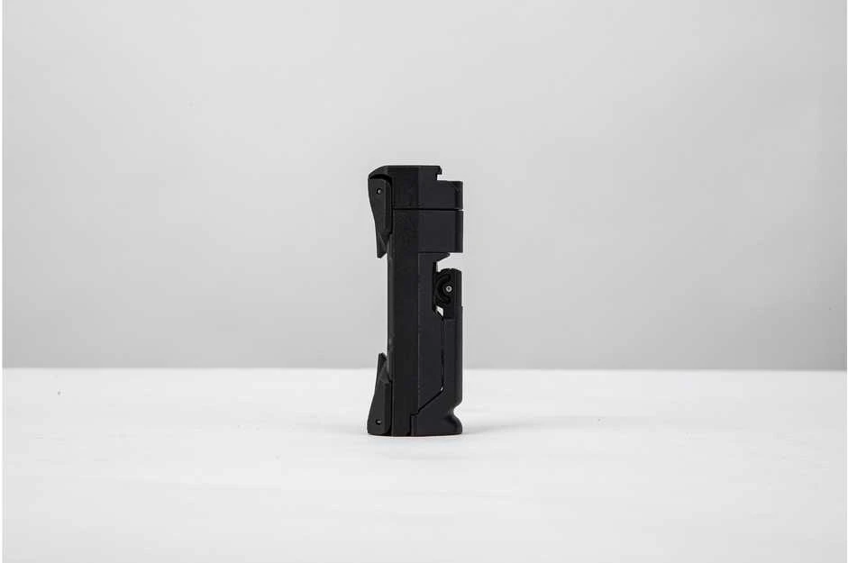 FoneKit Roto Phone Mount -puhelinkiinnike kamerajalustaan