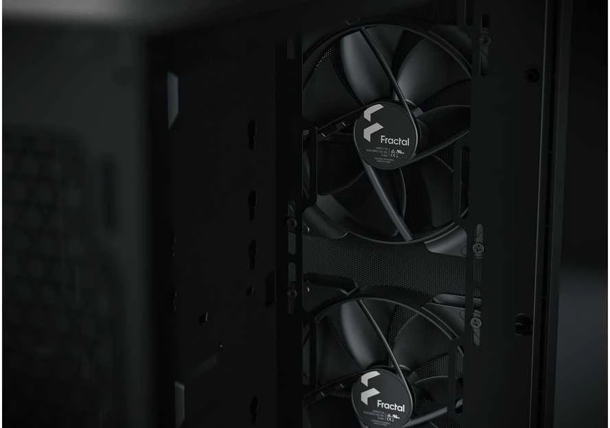 „Fractal Design“ | „Focus 2“ | Šoninis langas | Juodas TG skaidraus atspalvio | Midi bokštas | ATX