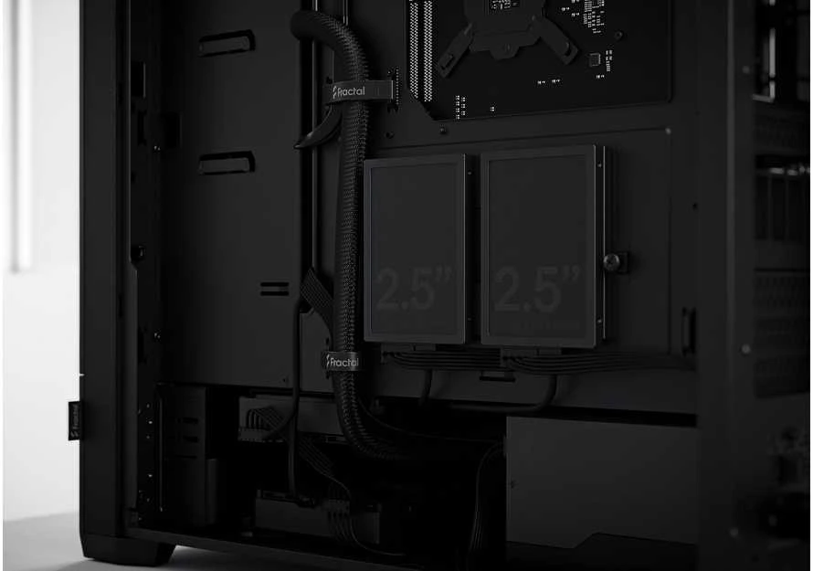 „Fractal Design“ | „Pop Silent“ | Šoninis langas | Juodas TG skaidraus atspalvio | ATX, mATX, Mini ITX | ATX
