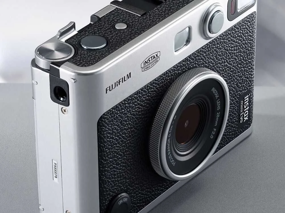 Fujifilm instax mini EVO Juodas (Juodas)