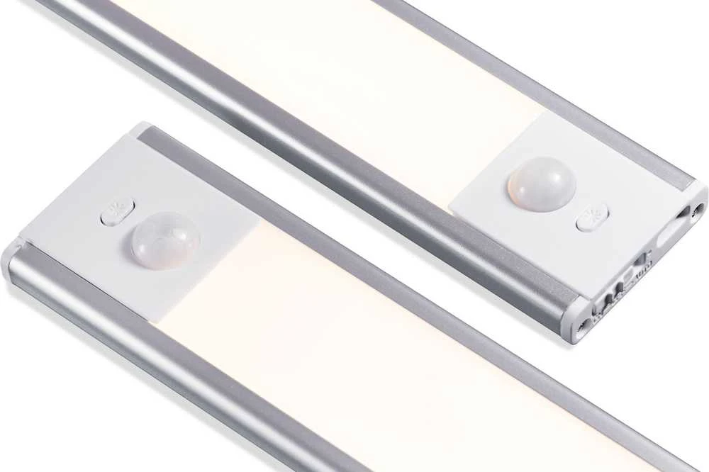 Fuj:tech kaappivalaisinsetti liiketunnistimella, pieni, 2kpl