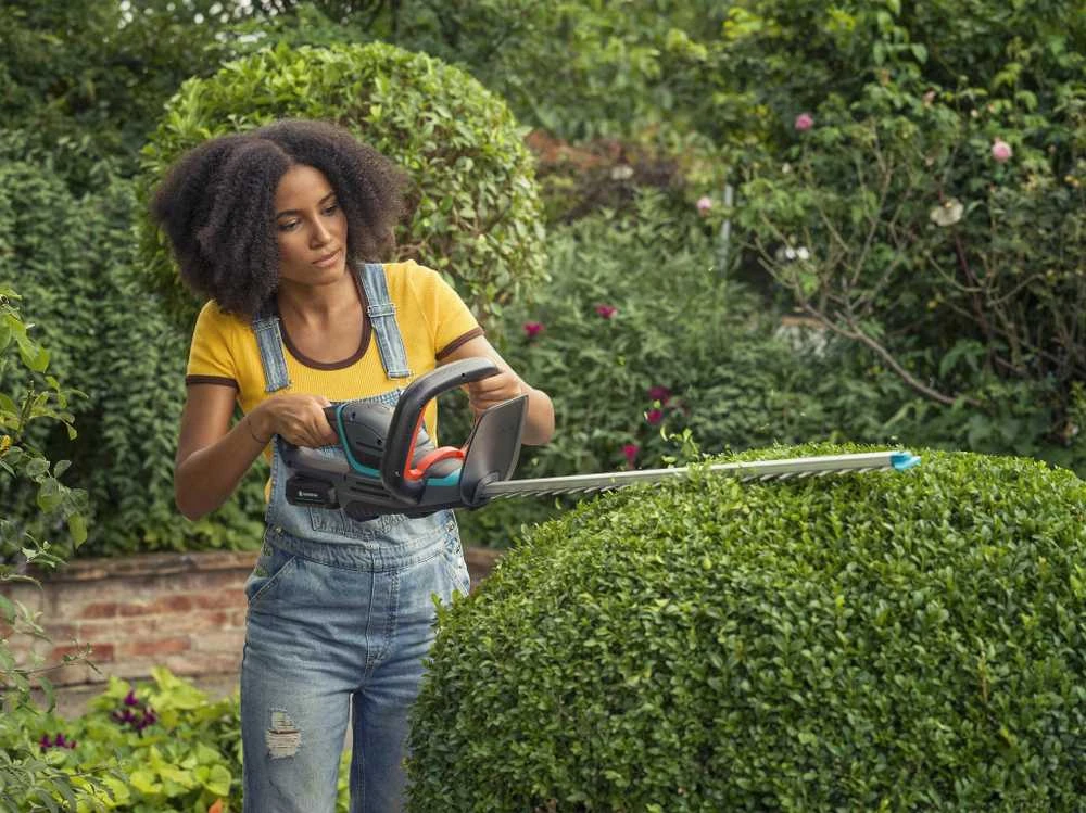 Gardena Akumuliatorinės gyvatvorių žirklės "ComfortCut 50/18V P4A"