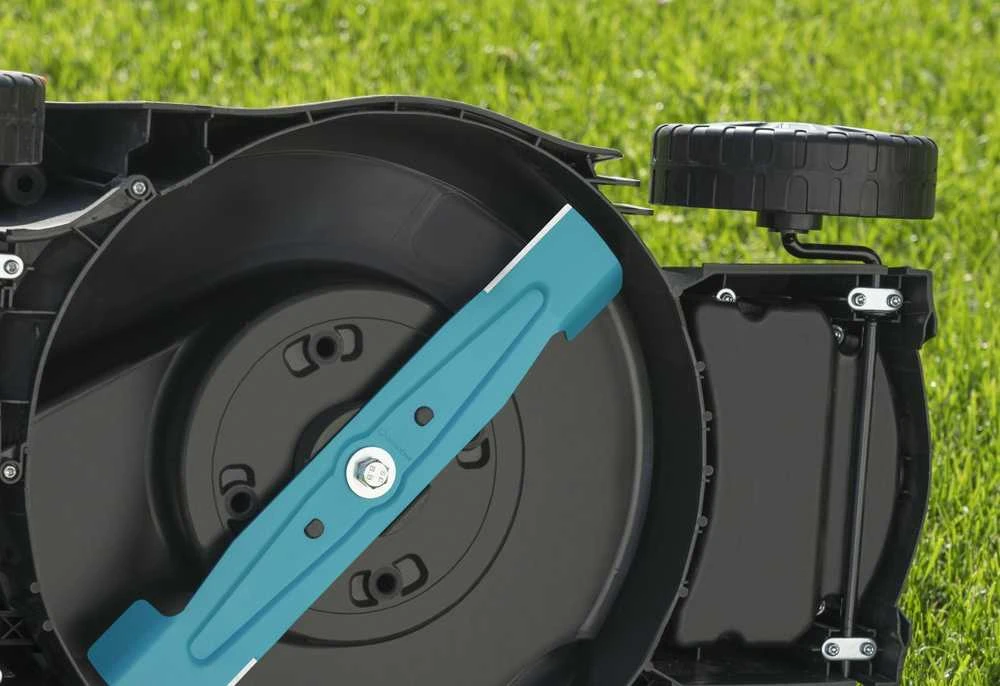 Gardena Akumuliatorinė vejapjovė PowerMax 32/18V P4A rinkinys