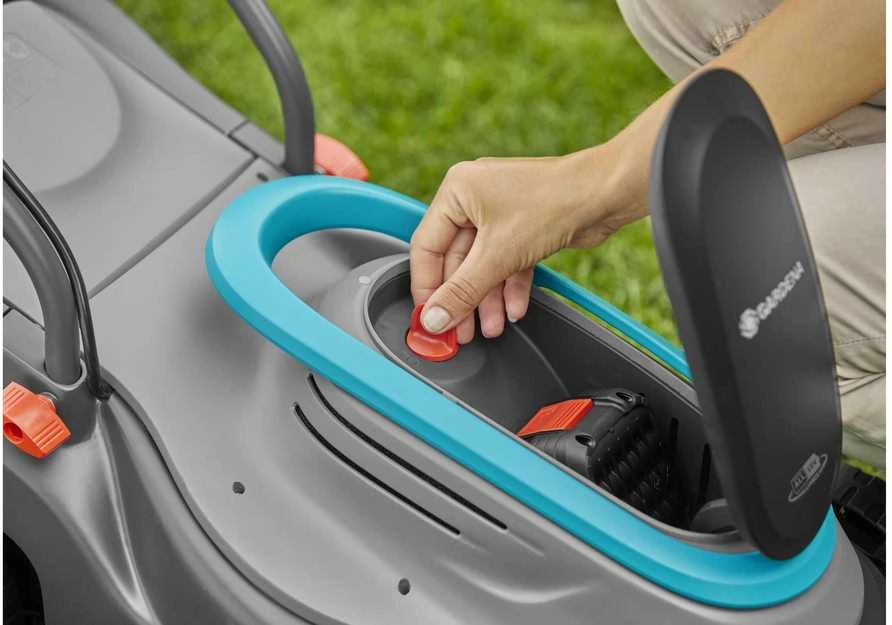 Gardena Akumuliatorinė vejapjovė PowerMax 32/18V P4A solo