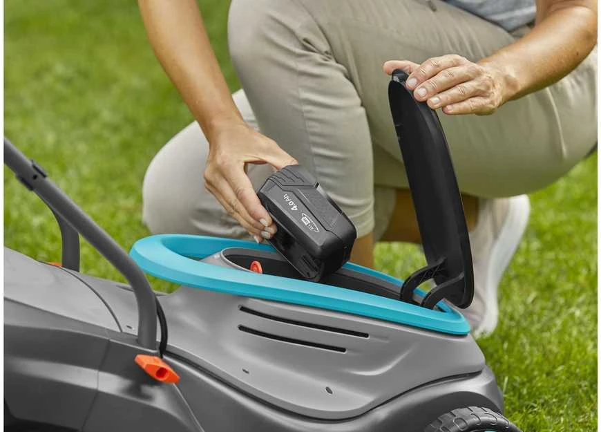 Gardena Akumuliatorinė vejapjovė PowerMax 32/18V P4A solo