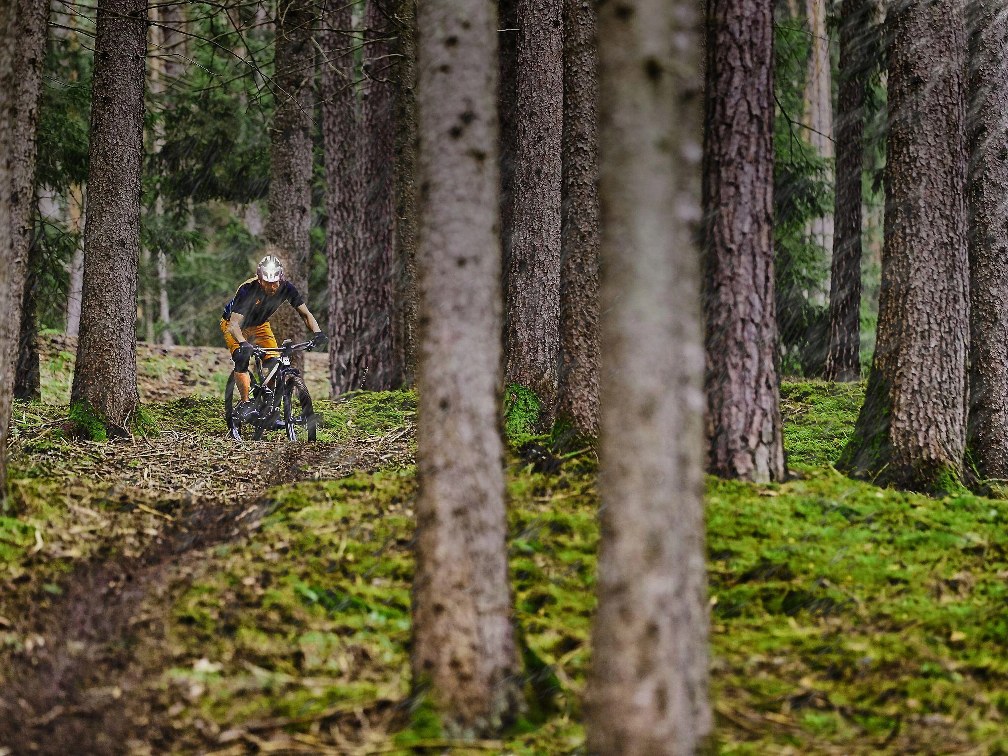 Garmin Varia UT800 Smart priekinis dviračio žibintas