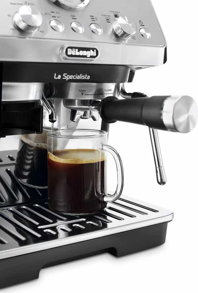 Pusiau automatinis kavos aparatas DeLonghi EC9155.MB