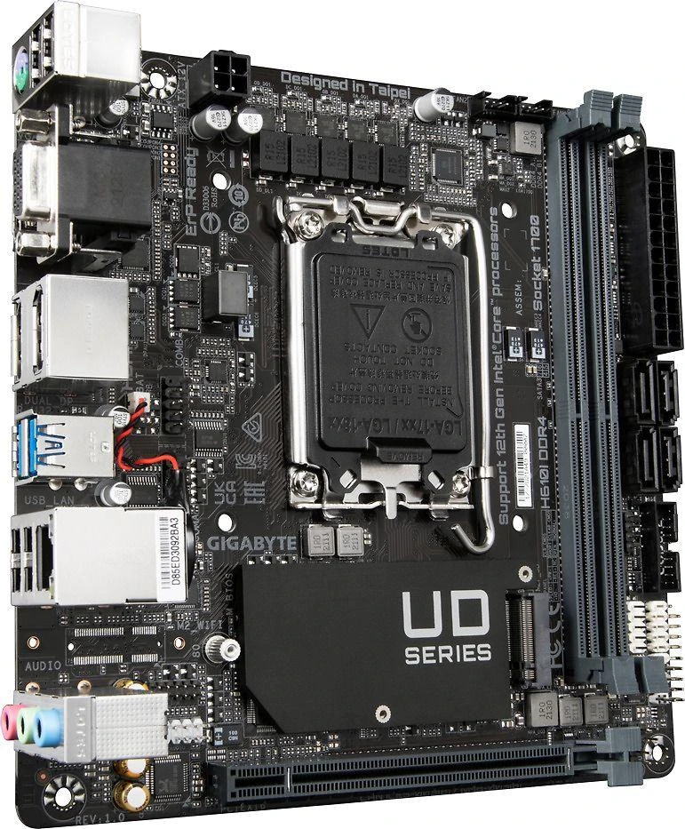 Pagrindinė plokštė Gigabyte Gigabaitas | H610I DDR4 1,0 M/B | Procesorių šeima Intel | Procesoriaus lizdas LGA1700 | DDR4 DIMM | Atminties lizdai 2 | Palaikomos standžiojo disko sąsajos SATA, M.2 | SATA jungčių skaičius 4 | Mikroschemų rinkinys Intel H610 Express | Mini-ITX