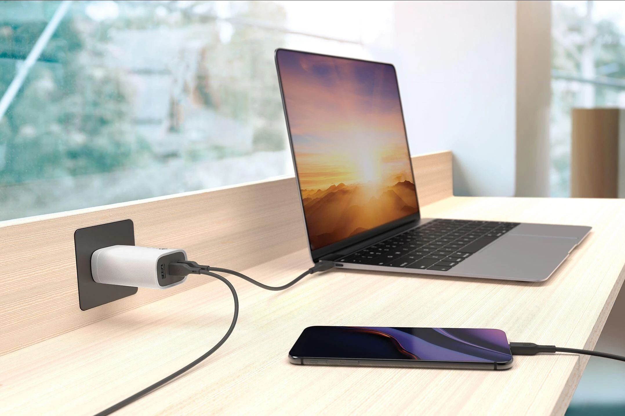 GP Battery GP GaN USB įkroviklis QuickChargeAdapter PD 2xUSB-C ir 1xUSB-A baltas 65W