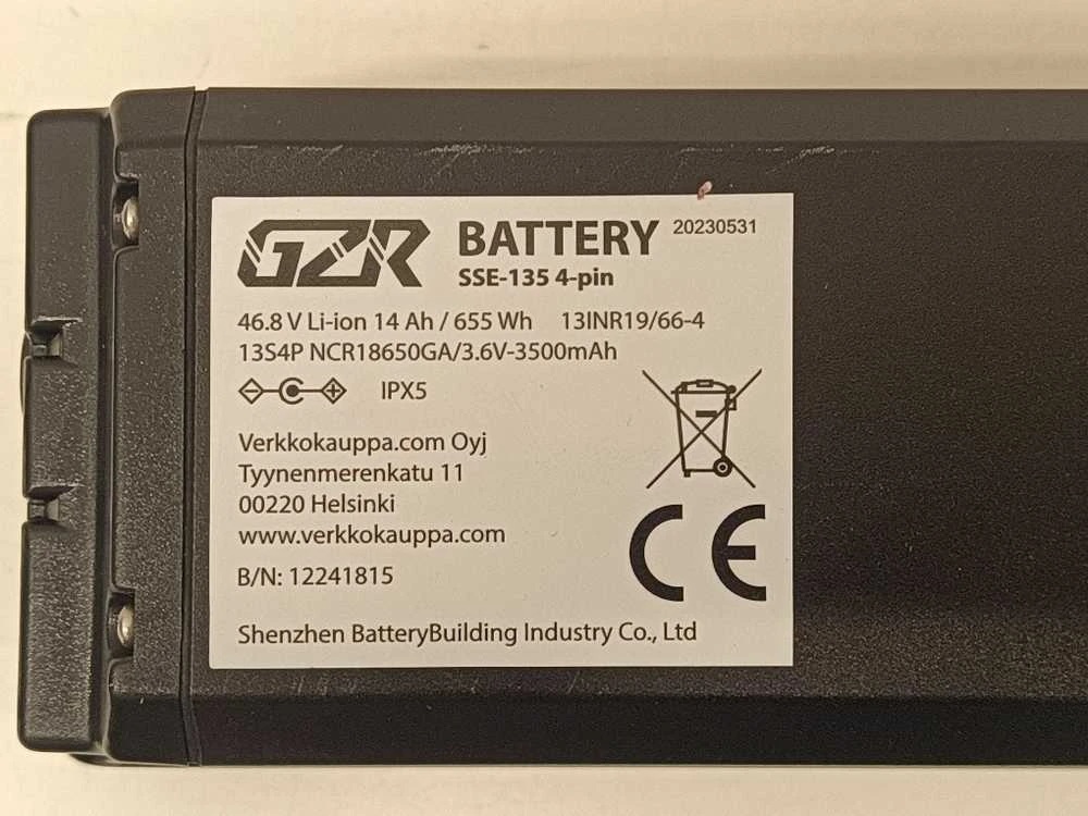 GZR Juodas Raw 3.0 655 Wh SSE-135 akku