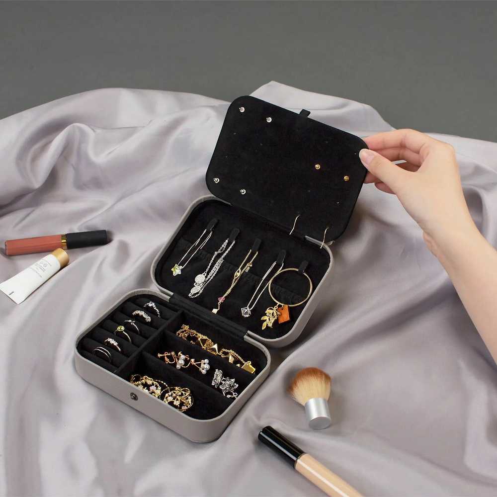 Heys Beauty Mini papuošalų dėklas -korurazija, smėlio spalvos