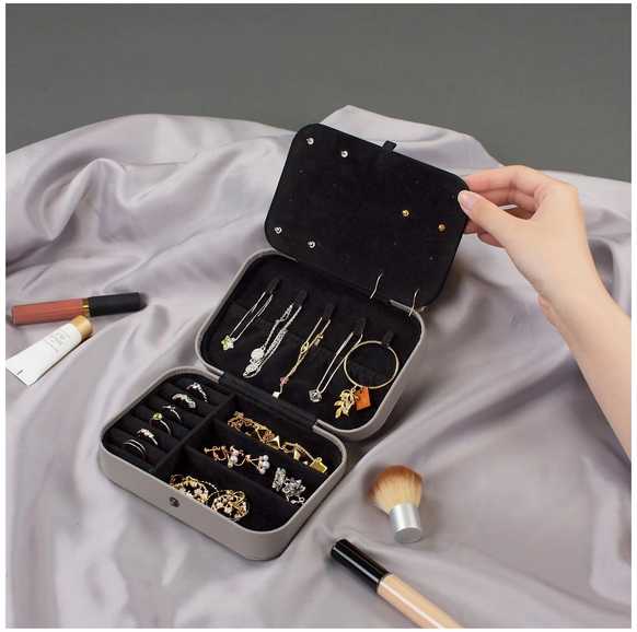 Heys Beauty Mini papuošalų dėklas -korurazija, smėlio spalvos