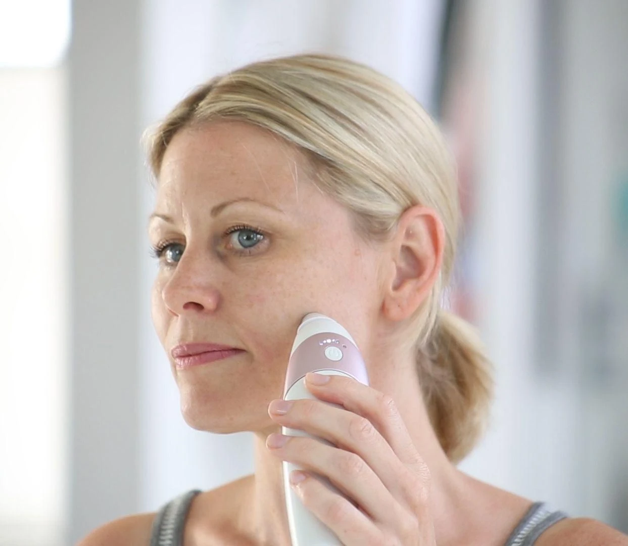 HoMedics – mikrodermabrazija