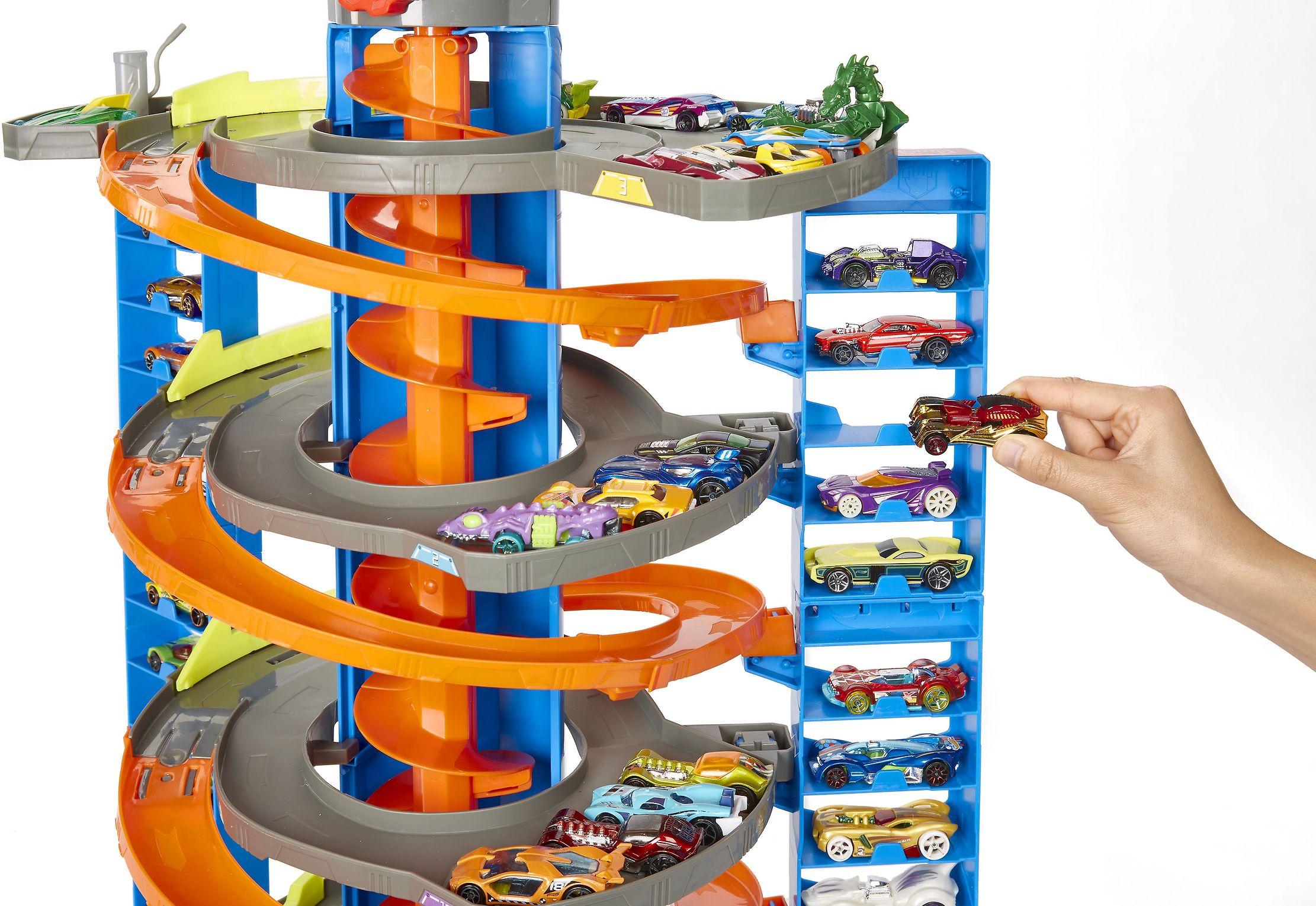 Mattel Hot Wheels „Mega garažas“