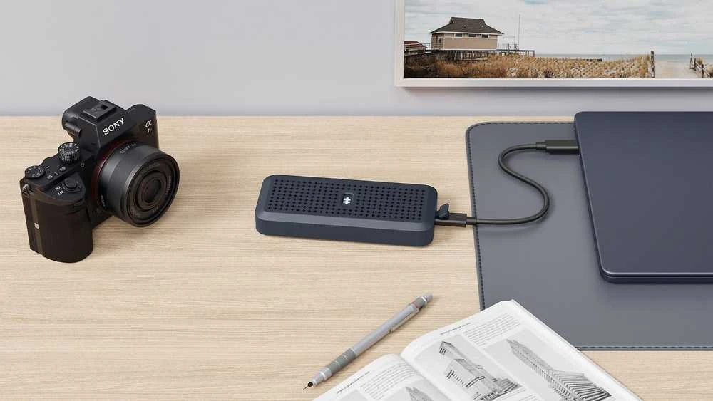 Targus HYPER® HYPERDRIVE ECOSMART? USB4 SSD ENCLOSURE