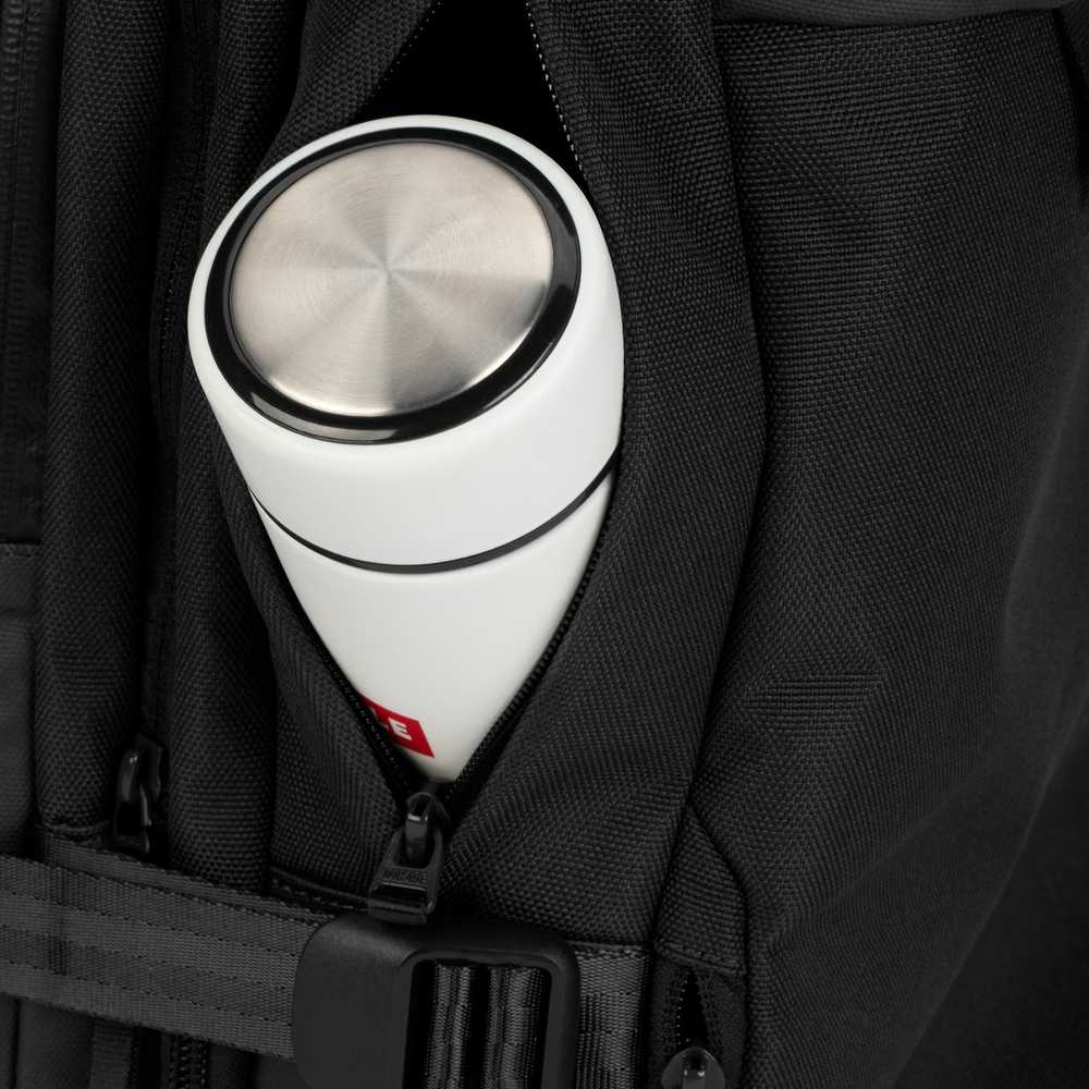 Incase ARC Travel Pack kuprinė, juoda