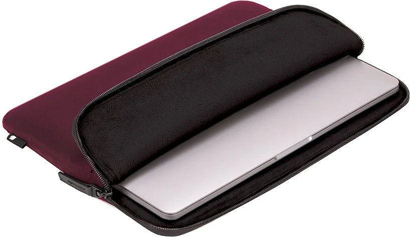 „Incase Compact Sleeve“, 13 colių, bordo