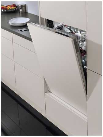 Indaplovė AEG 7000 GlassCare astianpesukone, integroitava (FSE77728P)