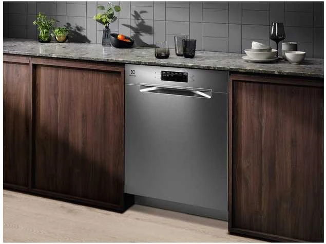„Electrolux 600 SatelliteClean“ indaplovė, plieninė (EPS60083UX)