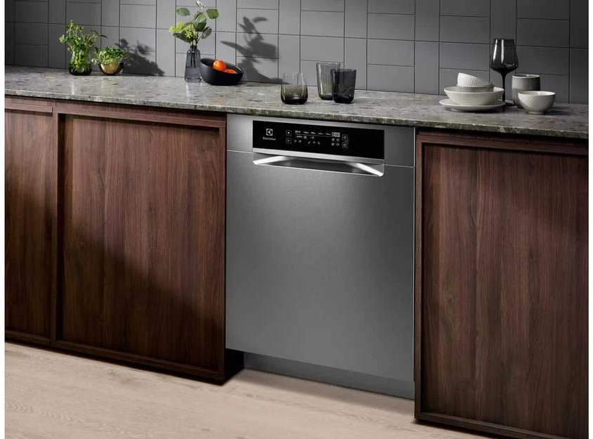 „Electrolux 700 GlassCare“ indaplovė, plieninė (ESS87300UX)