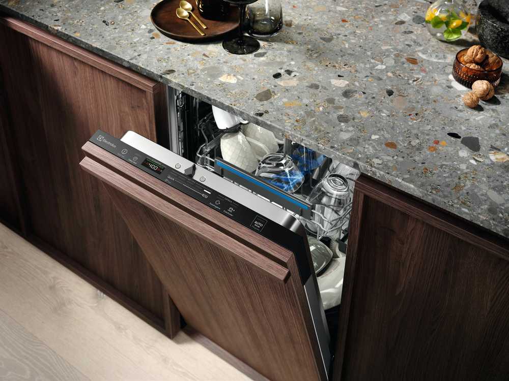 Indaplovė Electrolux EEQ42200L astianpesukone, integroitava