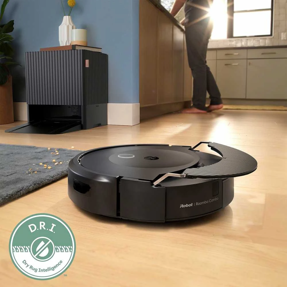Dullkių siurblys - robotas  iRobot Roomba Combo 10 Max  su  AutoWash stotimi, Juodos spalvos