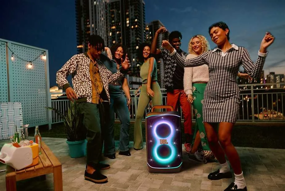 Garso kolonėlė JBL Partybox 520