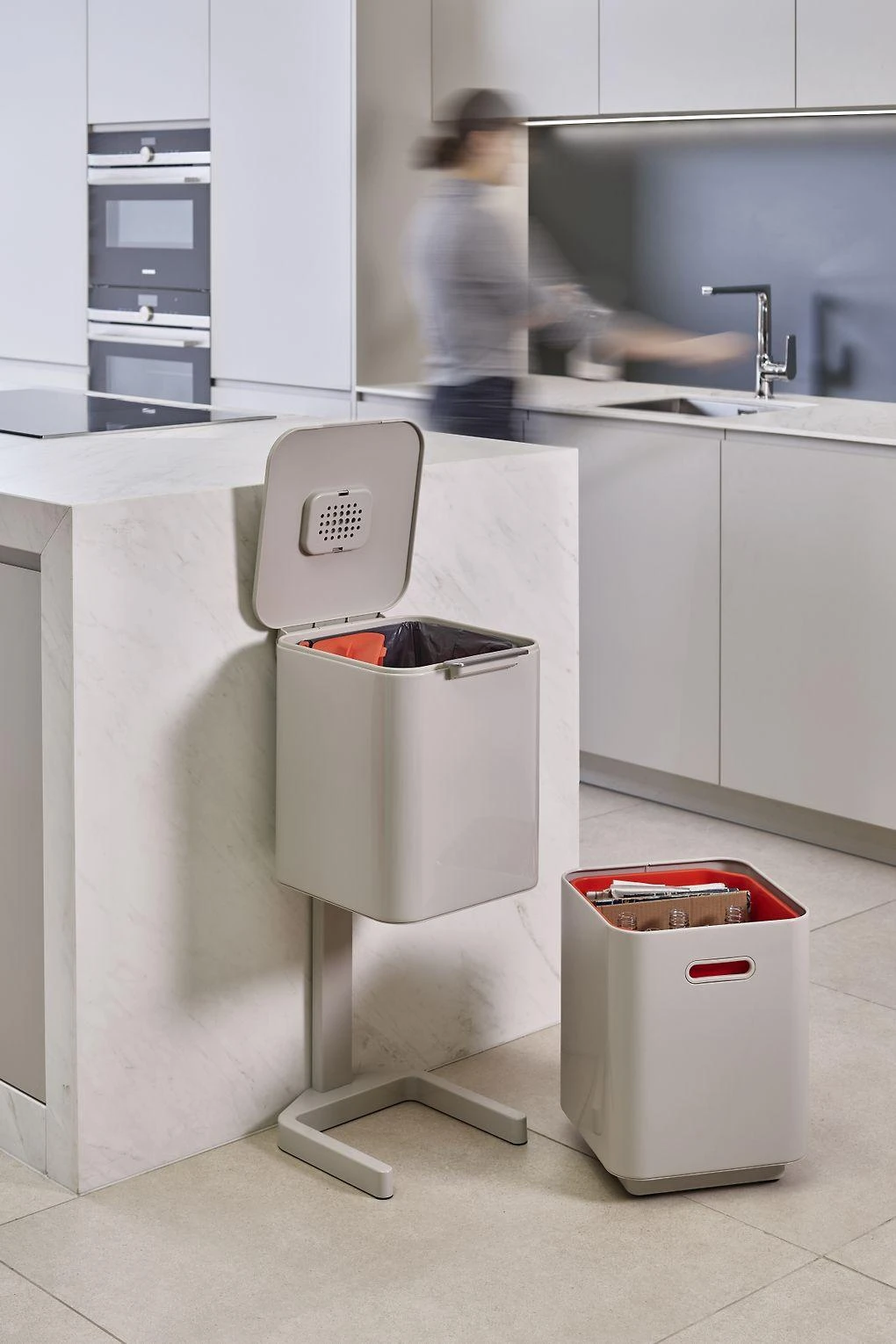 Joseph Joseph Joseph Šiukšliadėžė Joseph Waste Bin Totem 40 L Stone (30064)